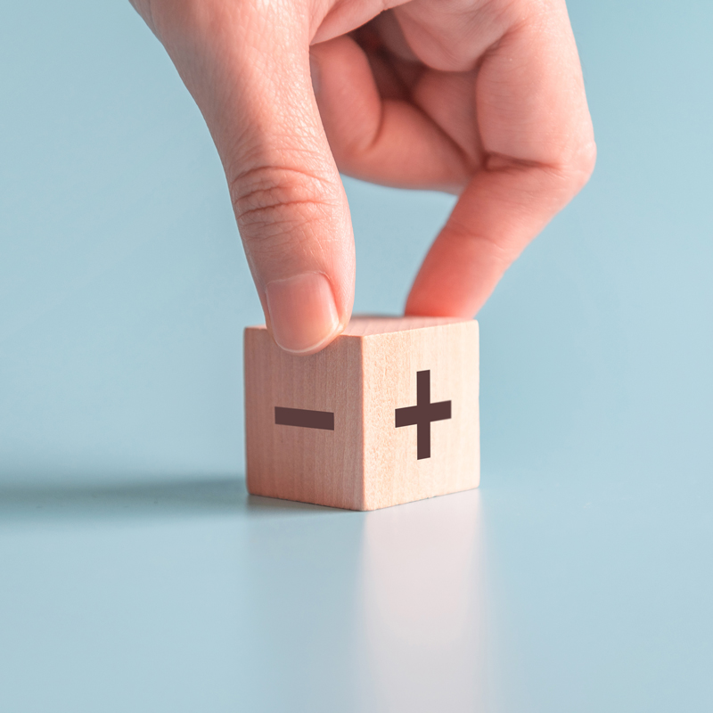 img-Propritary-vs-HECM-800-800